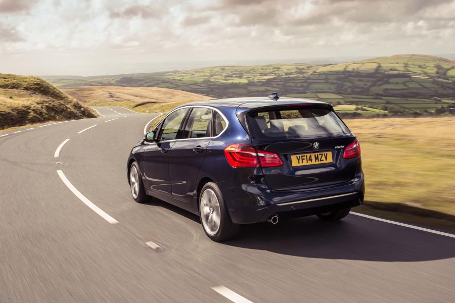  BMW 218d Active Tourer 2014 года  (UK) (фото 10 из 85)